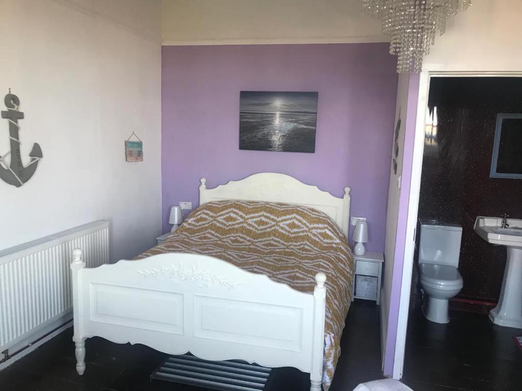 Bed and Breakfast Henrys On The Prom Great Yarmouth Pokój zdjęcie